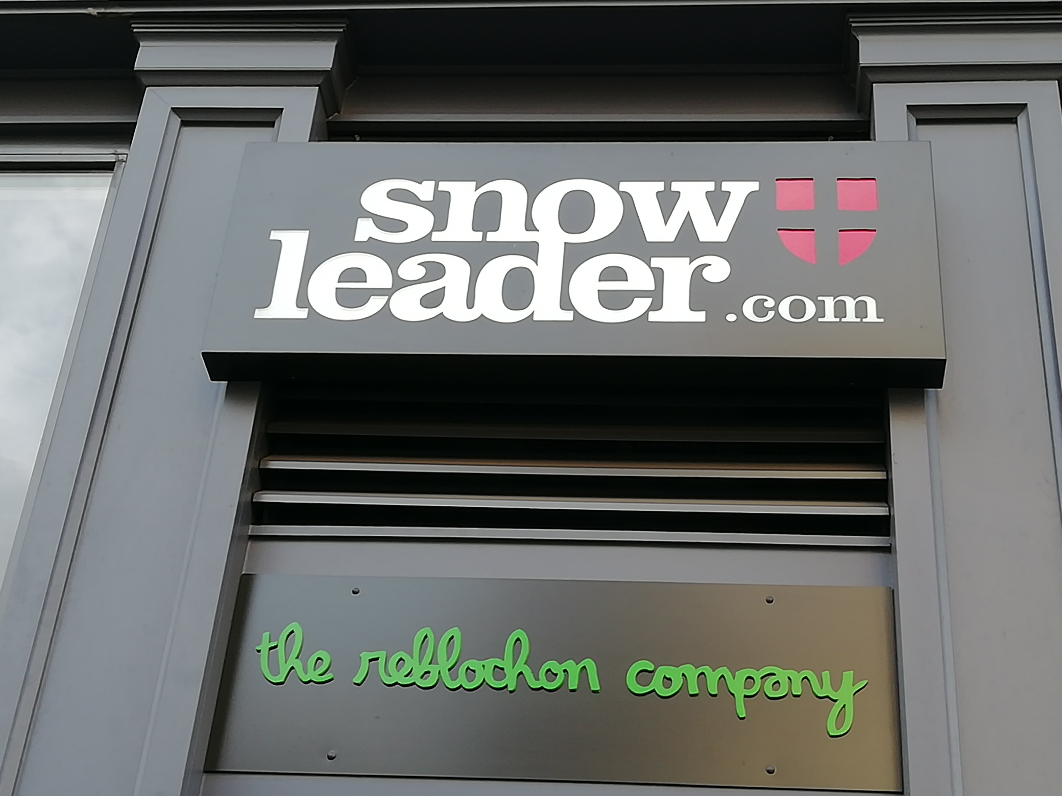 Logo snowledge, boutique lyon