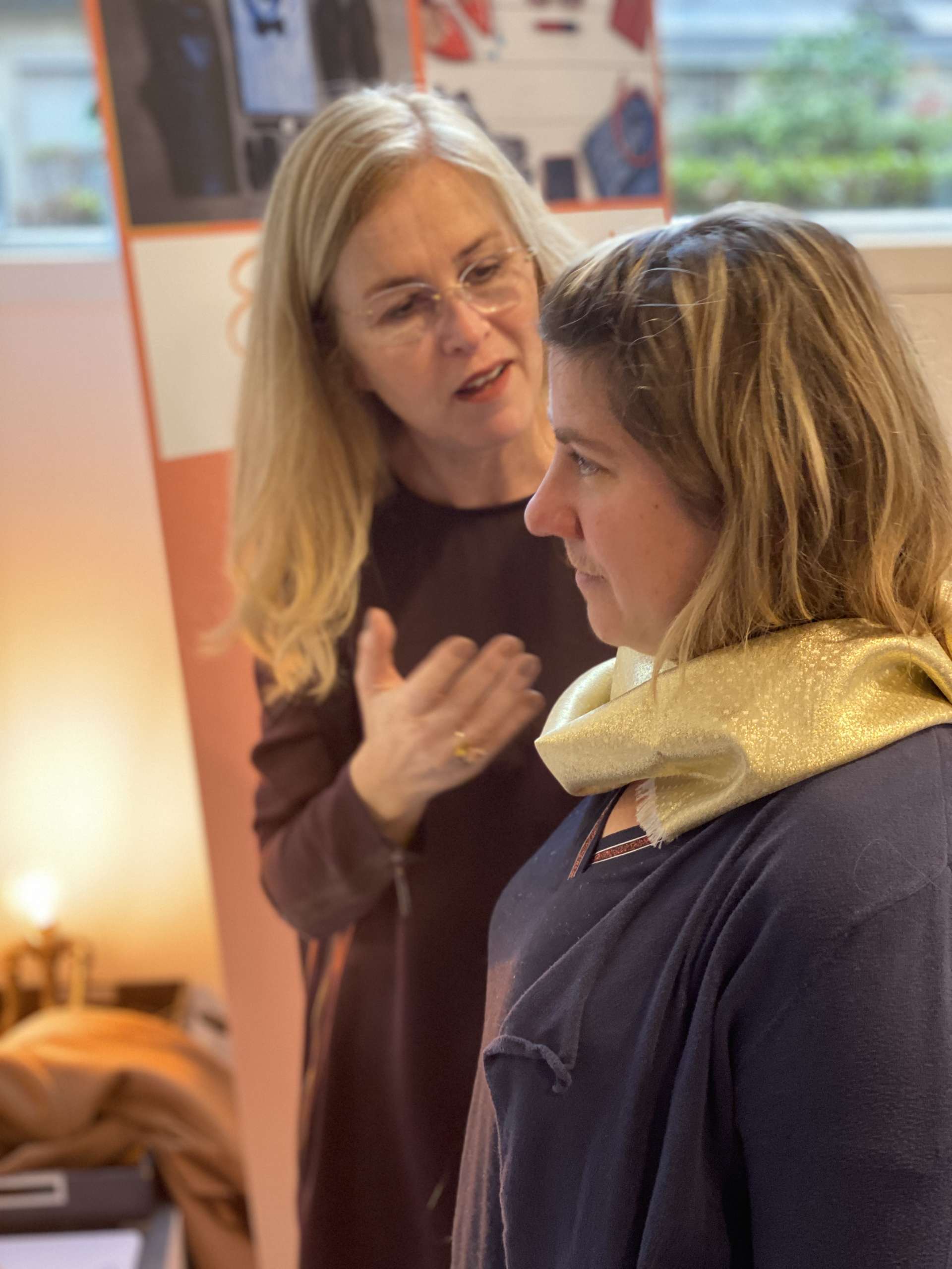 Salon bien-être Mode Lyon, Conseil en image, circuit mode, personal shopper, Emmodez-moi